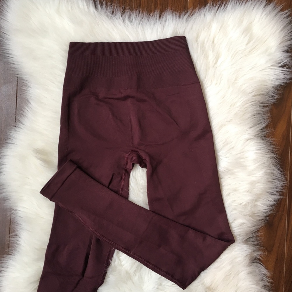 Lululemon Tights - Picture 2 of 5